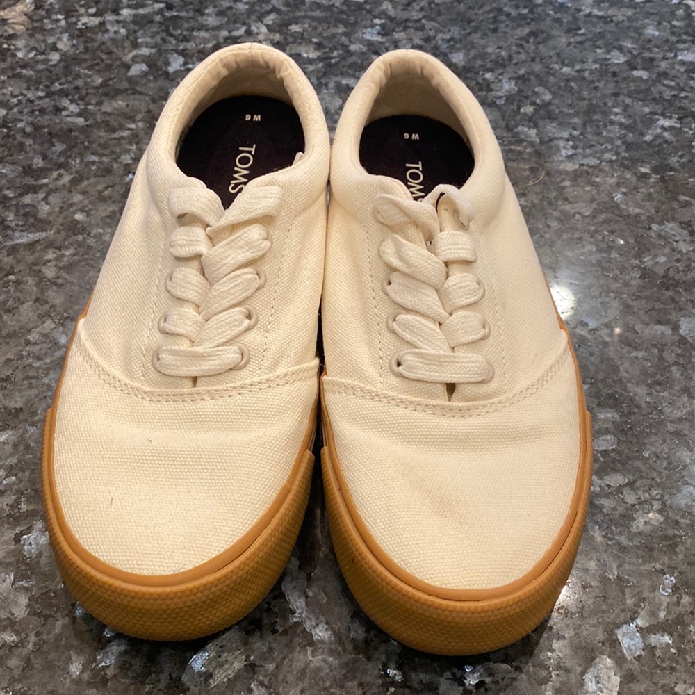 Toms sneakers!